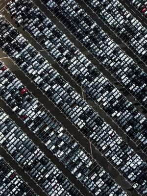 DPA: Industria auto germană pierde locuri de muncă într-un ritm record